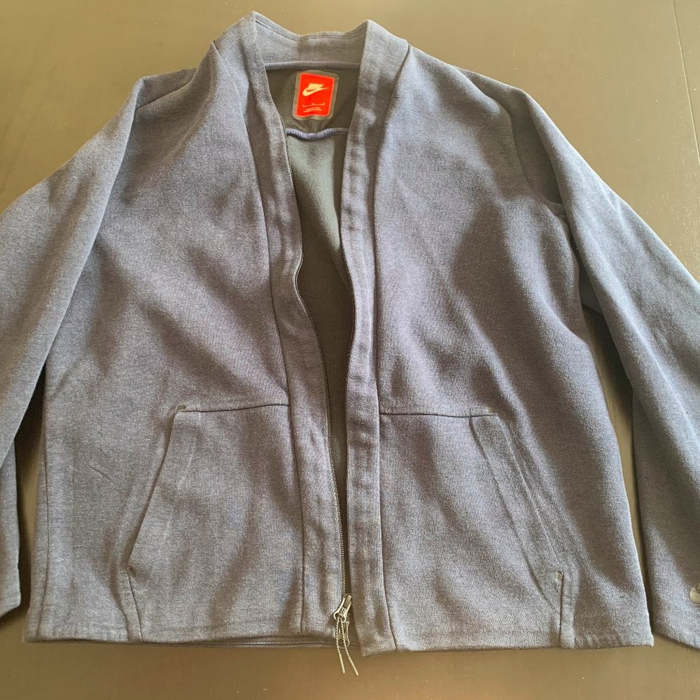 Nike Tech Fleece Varsity Bomber size Large